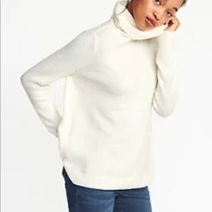 White Turtleneck sweater/ Old Navy